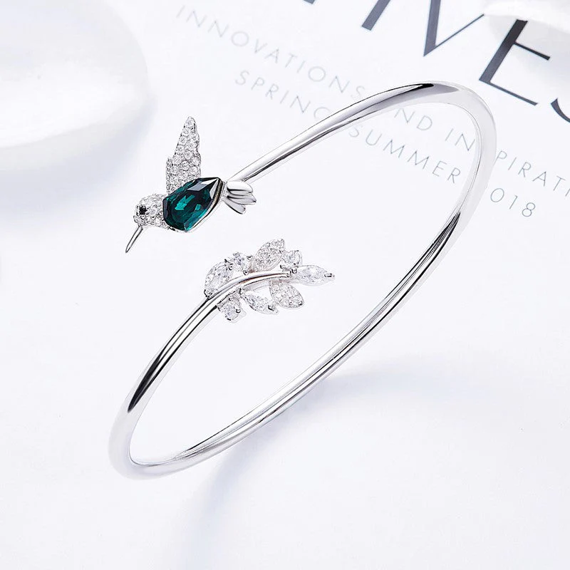 Adjustable Hummingbird Ring with Rhinestone Diamond - Image 3