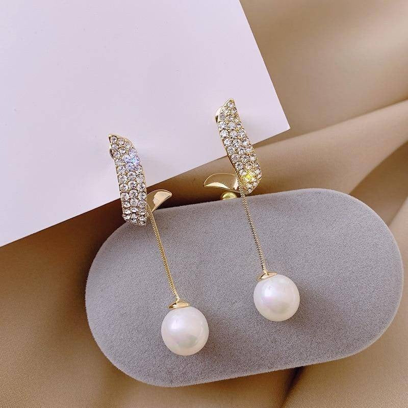 Alessandra Pearl Earrings - Image 4