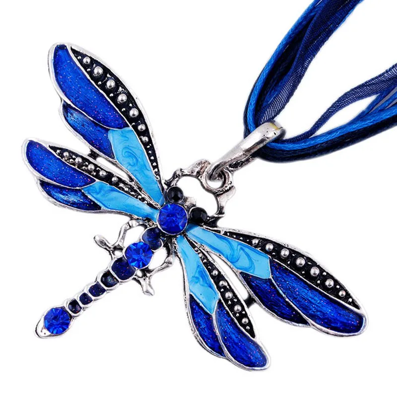 Crystal Dragonfly Pendant Necklace - Image 5