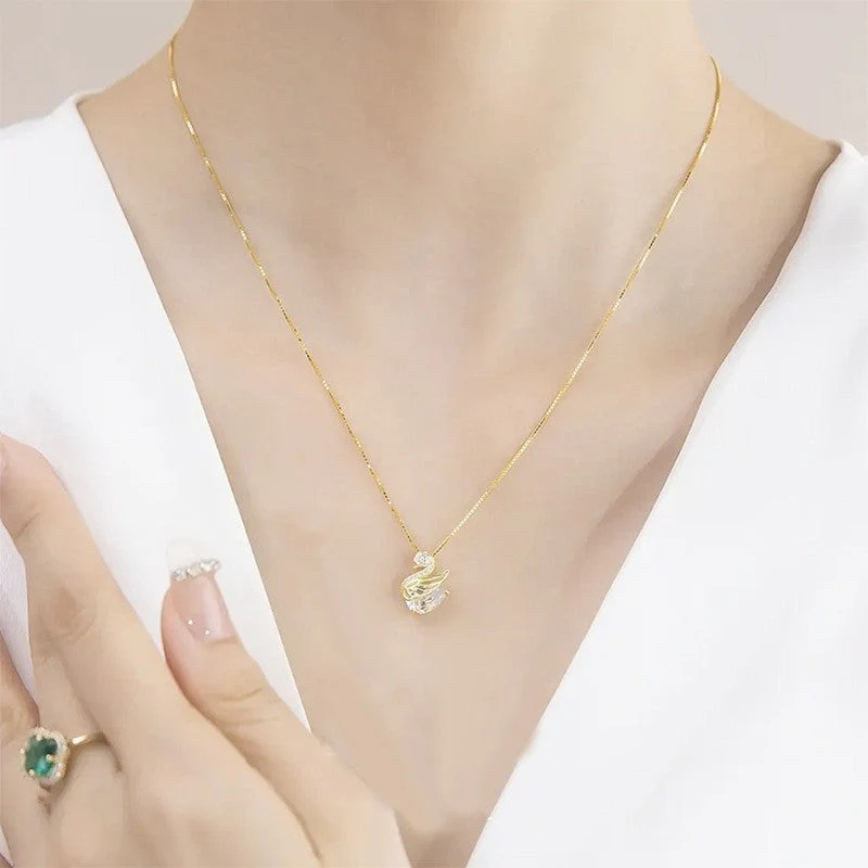 Crystal Swan Necklace - Image 2