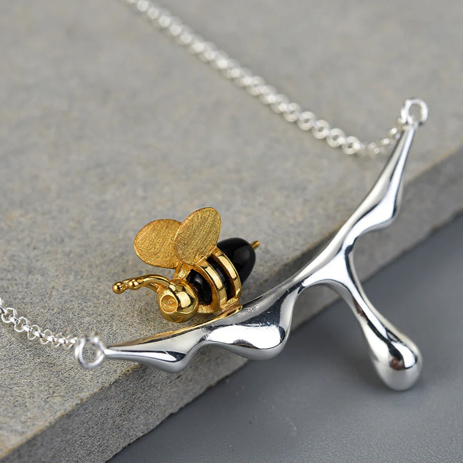 Dripping Honey & Bee Necklace - Image 9