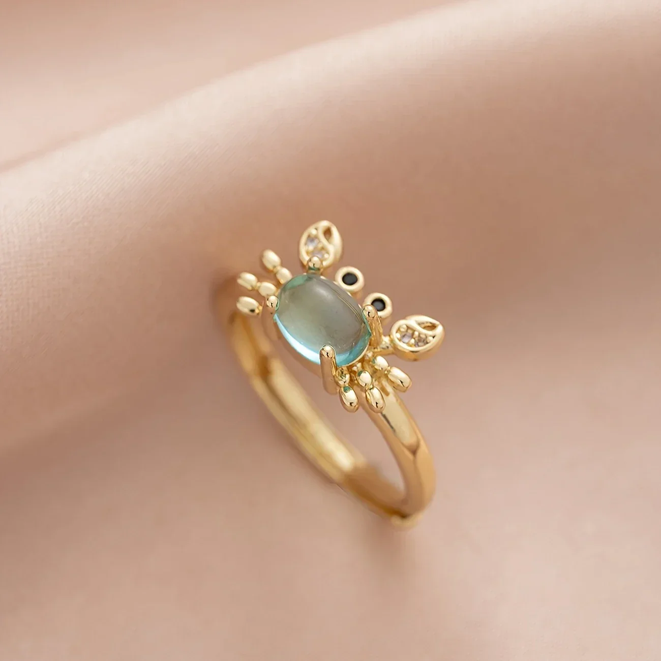 Elegant Adjustable Crab Ring - Image 3