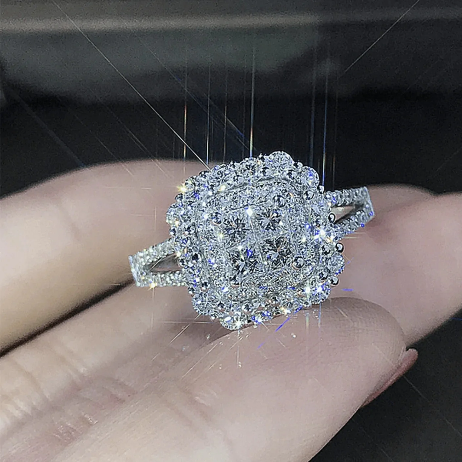 Gabrielle Square Cushion Ring - Image 4