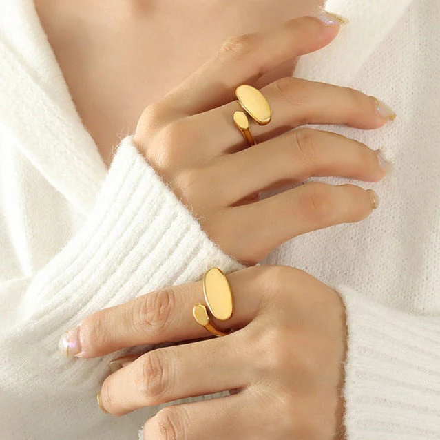 Minimalist Gold Odyssey Ring - Image 3