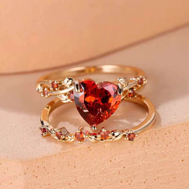 Redvine Heart Accent Ring Set | Gold - Image 2