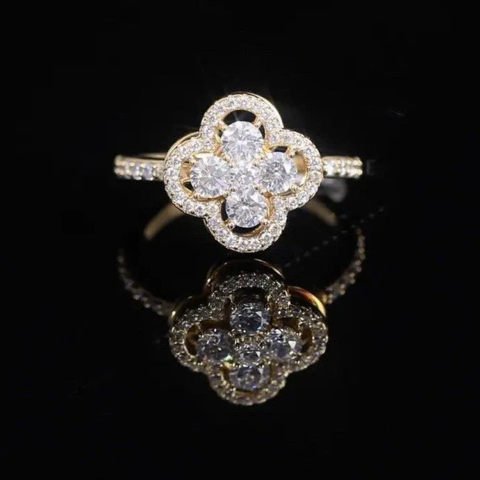 Rotating Clover Ring with Zirconia
