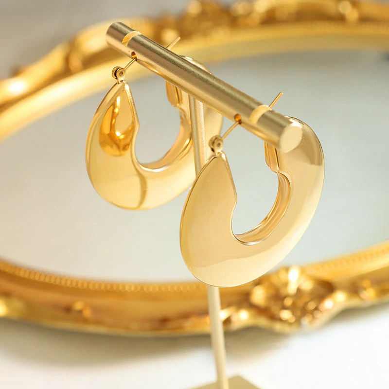 Sol Gold Hoop Earrings - Image 4