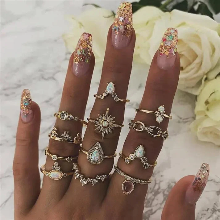 Unique Premium Pack of 8 to 12 Rings - Image 17