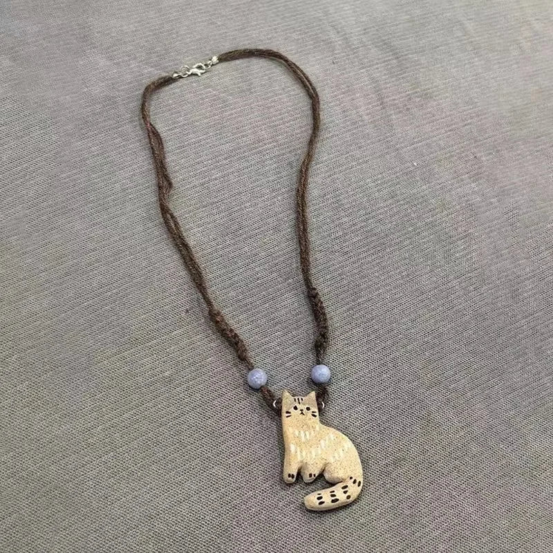 Vintage Cat Star Pendant Necklace - Image 4
