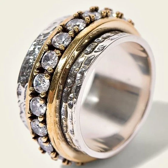 Vintage Gold and Silver Ring with Zirconia
