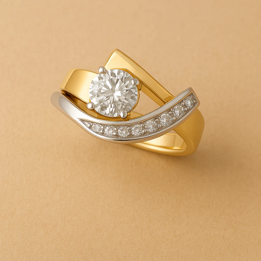 Vintage Irregular Silver and Gold Zirconia Ring - Image 3