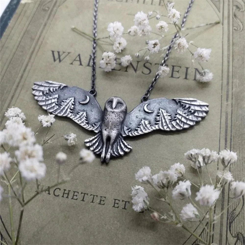 Vintage Owl Moon Necklace - Image 2