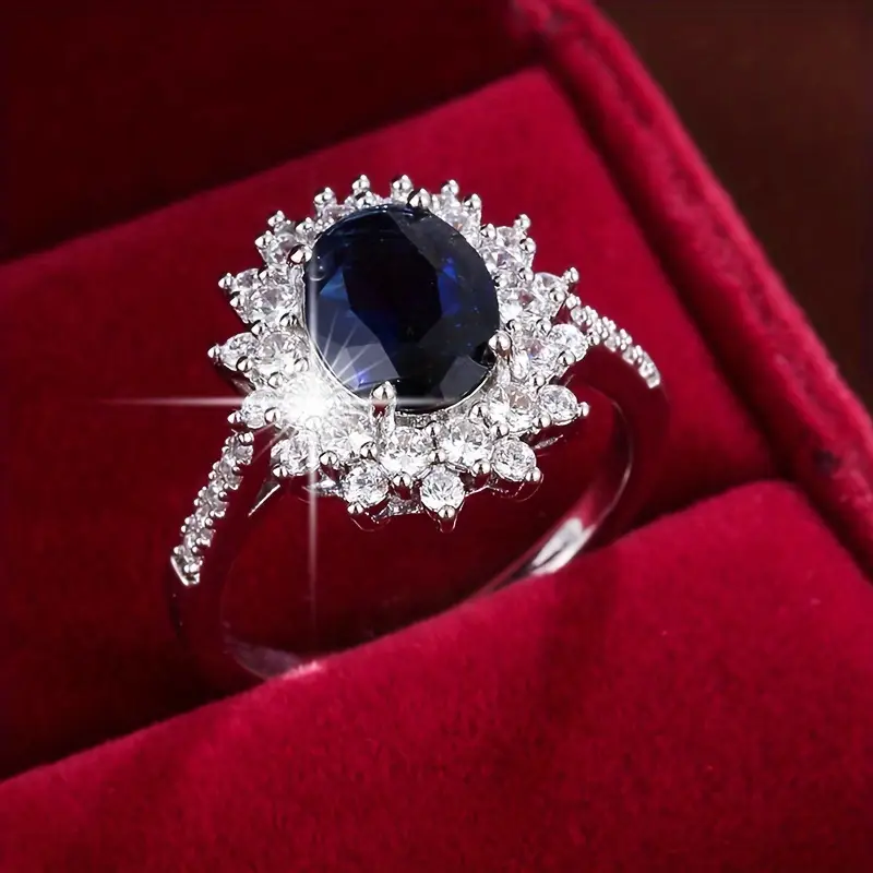 Vionne Saphirae Ring | Gold - Image 6